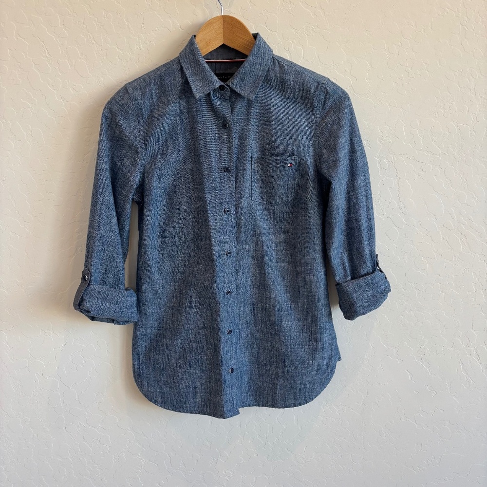 Tommy Hilfiger Blue Chambray Button Down Shirt - Women’s Size XS - Picture 1 of 10